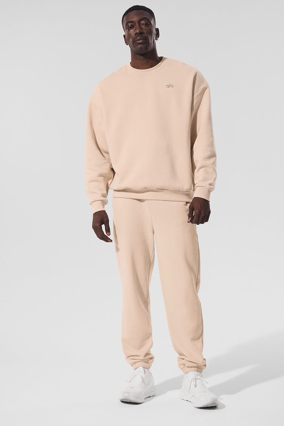 Accolade Crew Neck Pullover - Macadamia