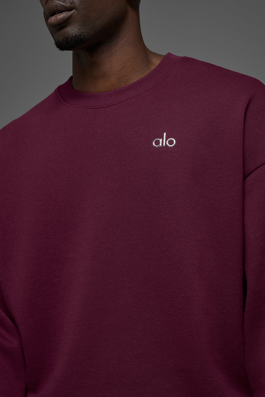 Accolade Crew Neck Pullover - Burgundy
