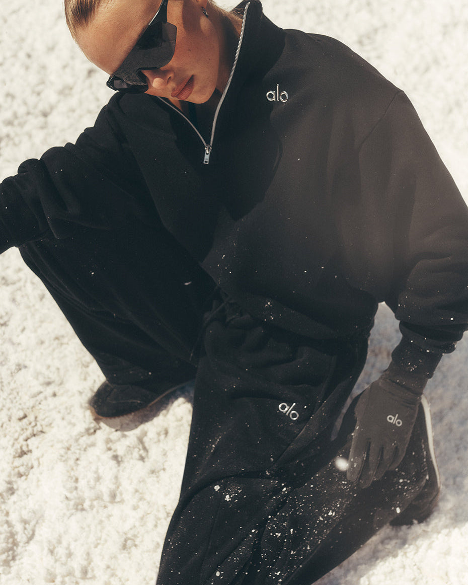 Accolade 1/4 Zip Pullover - Black