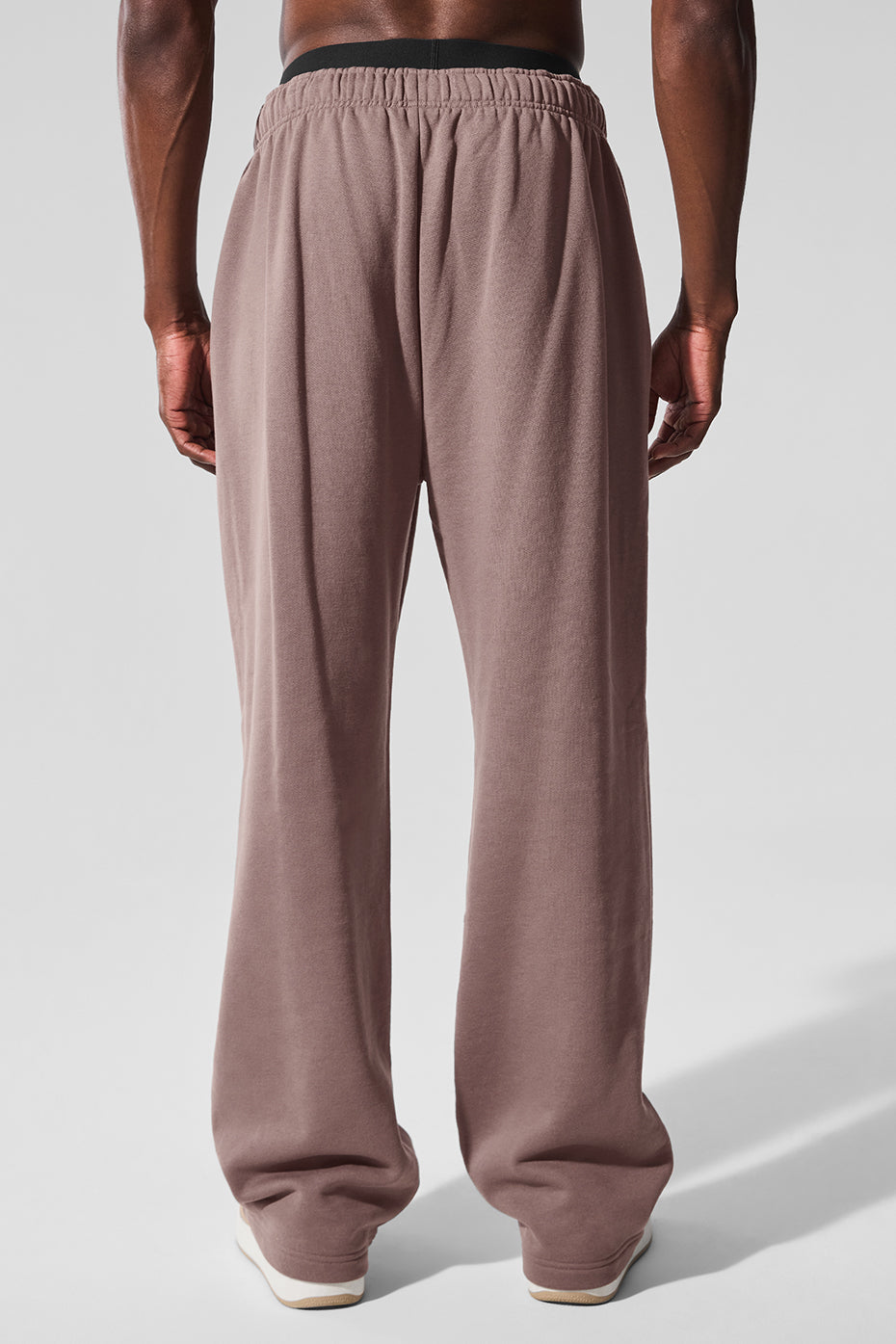 Accolade Straight Leg Sweatpant - Mushroom