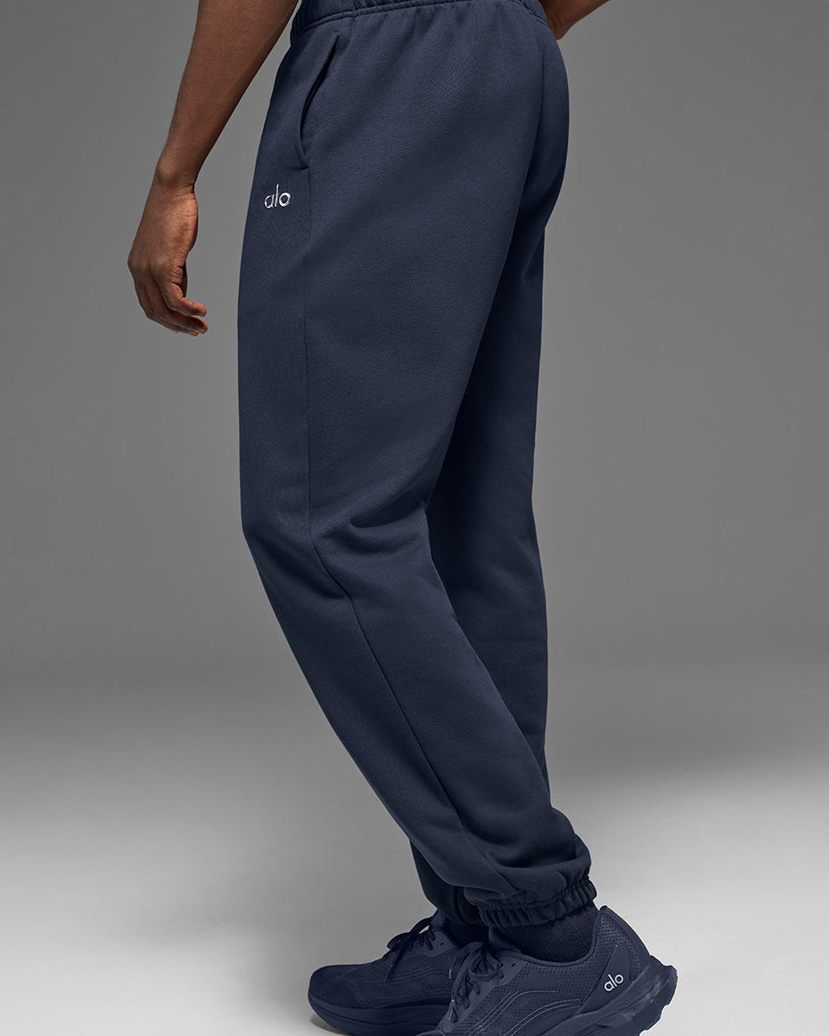 Accolade Sweatpant - Navy