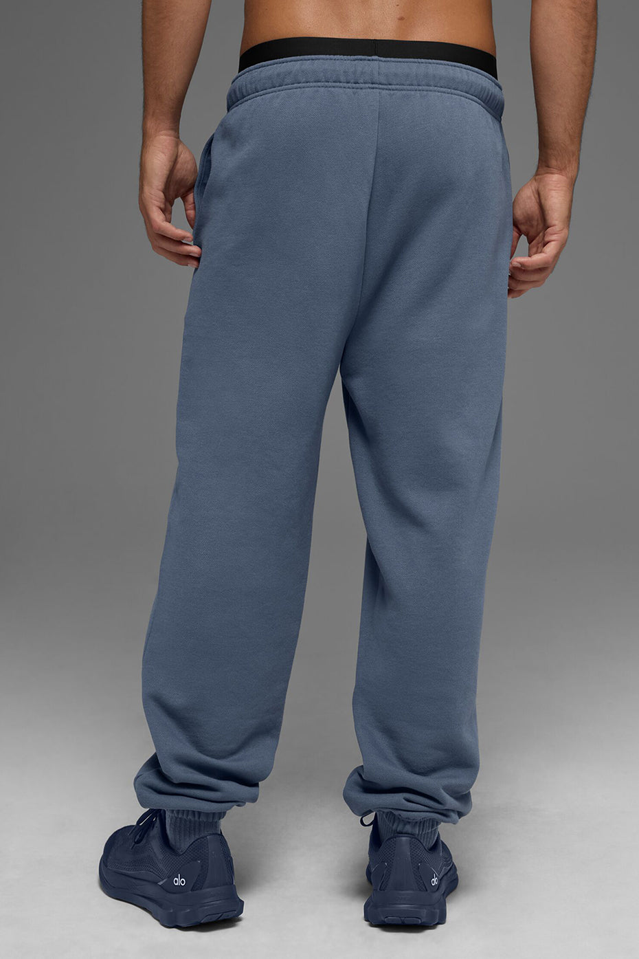 Accolade Sweatpant - Bluestone