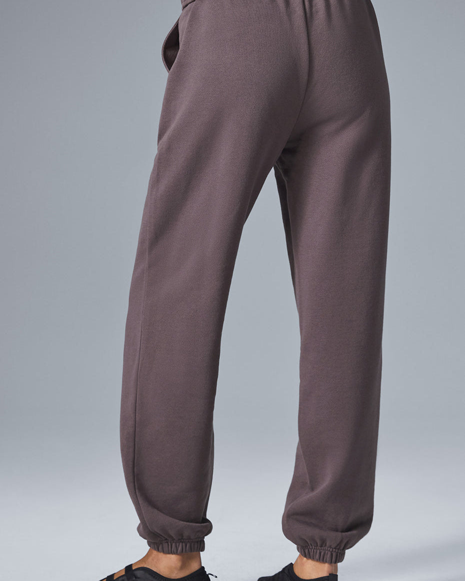 Accolade Sweatpant - Raisinette