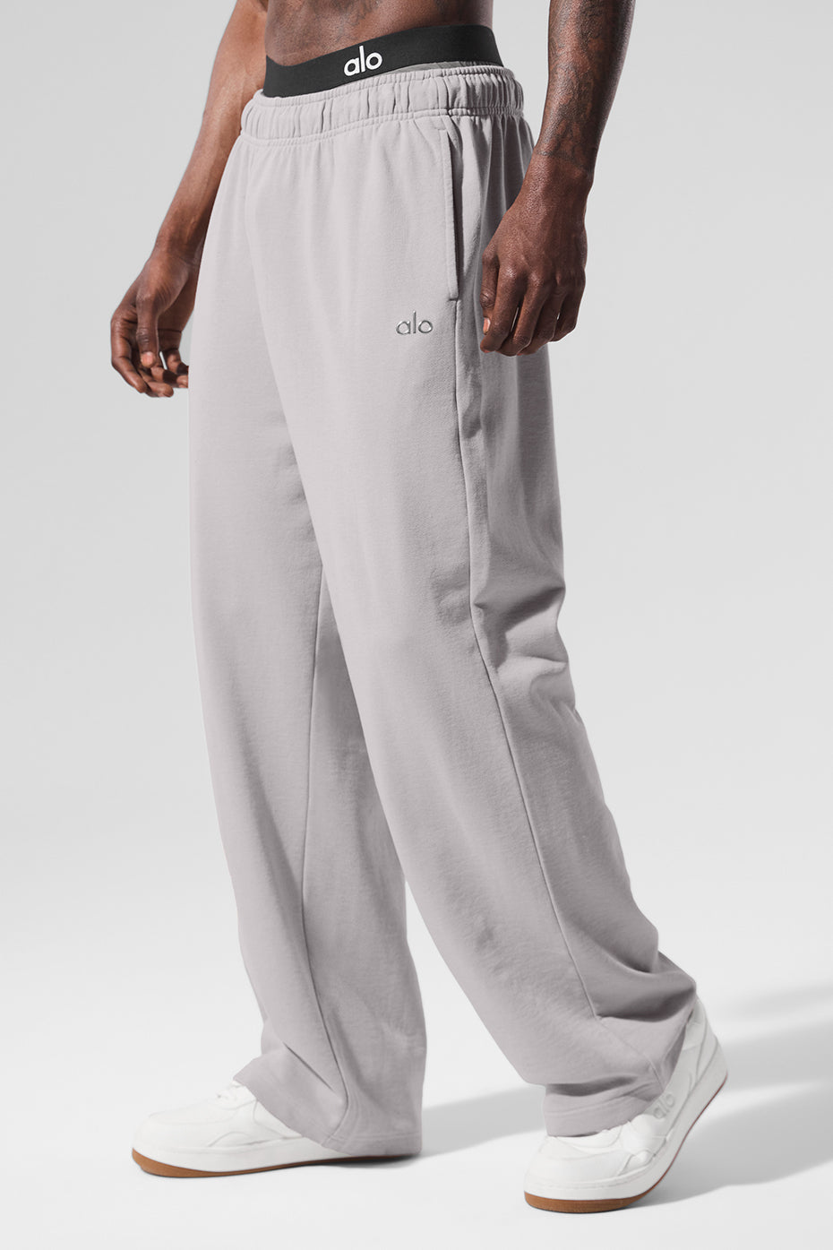 Washed Accolade Straight Leg Sweatpant - Grey Sky Wash