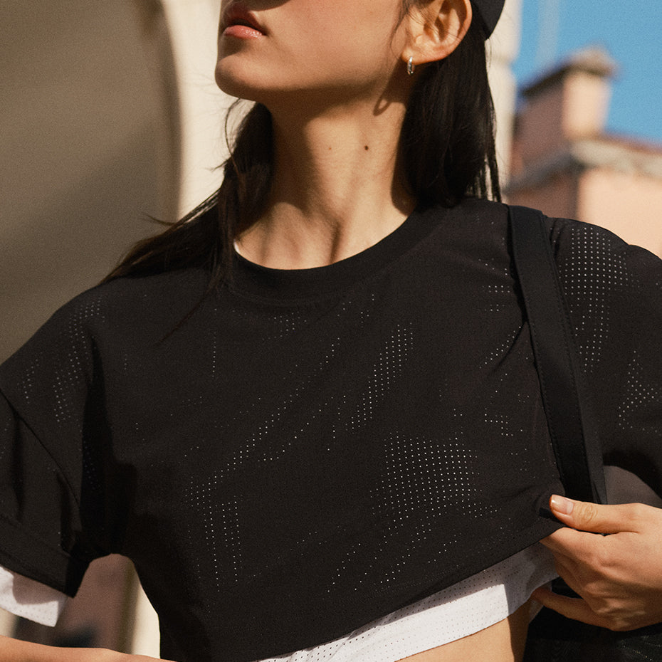 Mesh Cropped Mirage Tee - Black