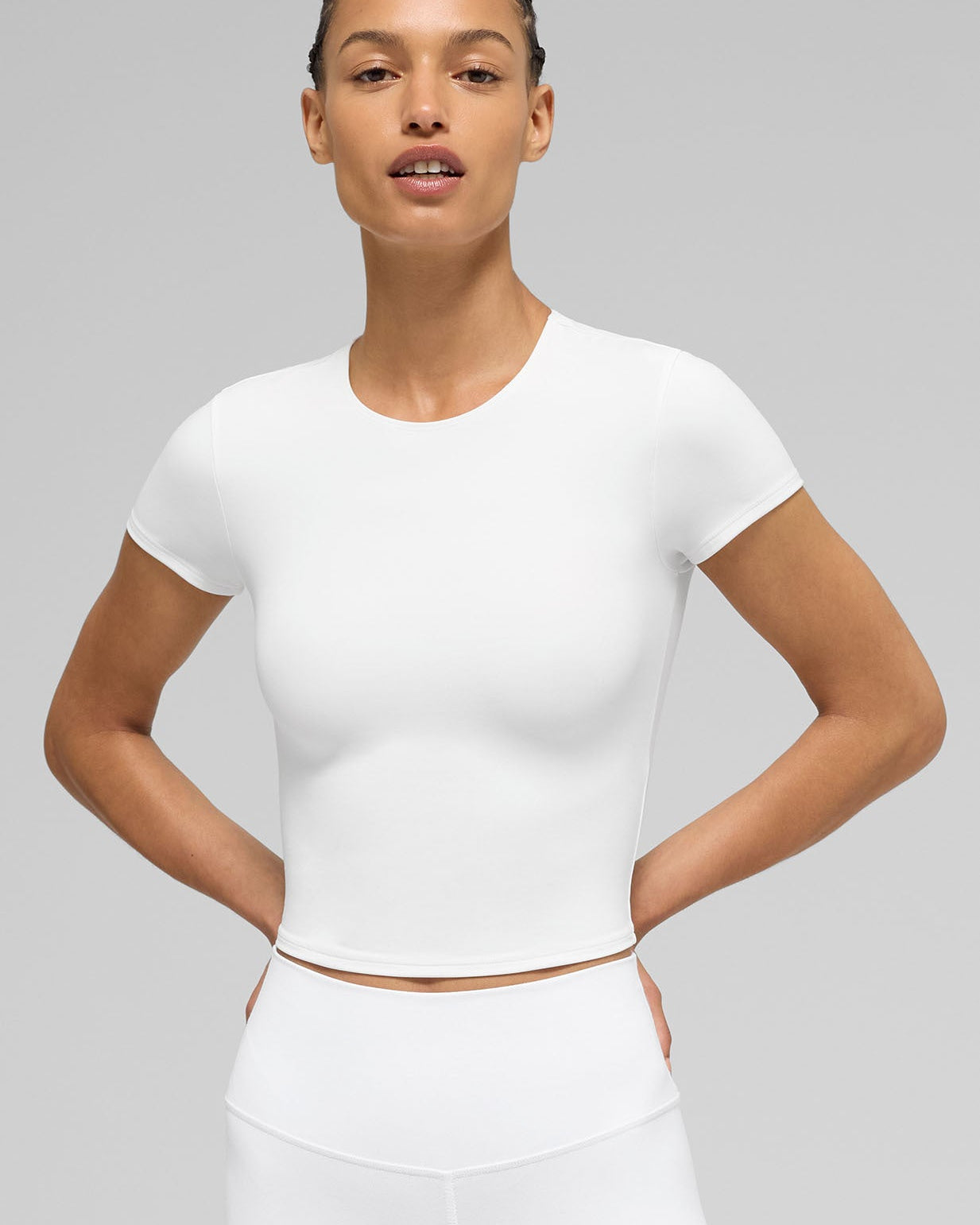 ALO Softsculpt Precision Short Sleeve Top - White