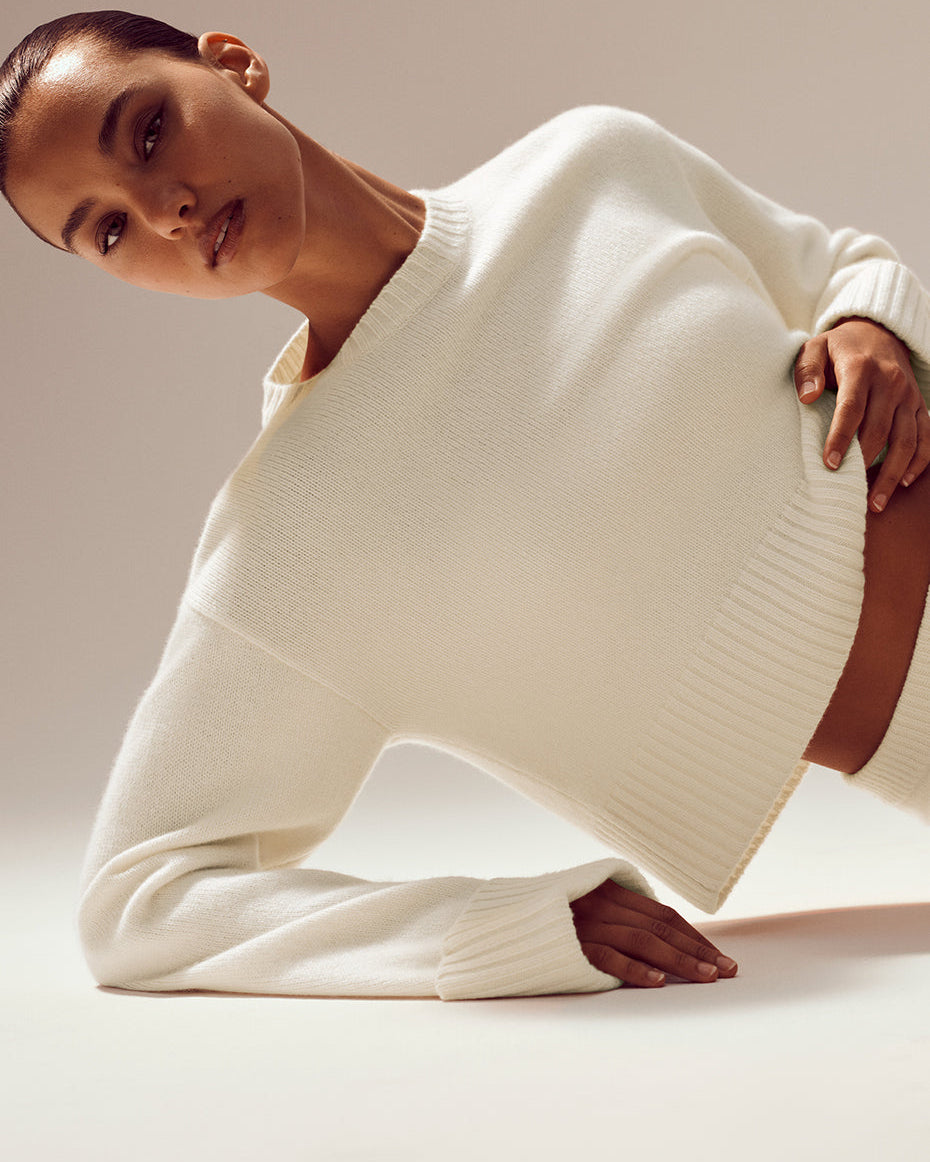 Cashmere Embrace Pullover - Ivory