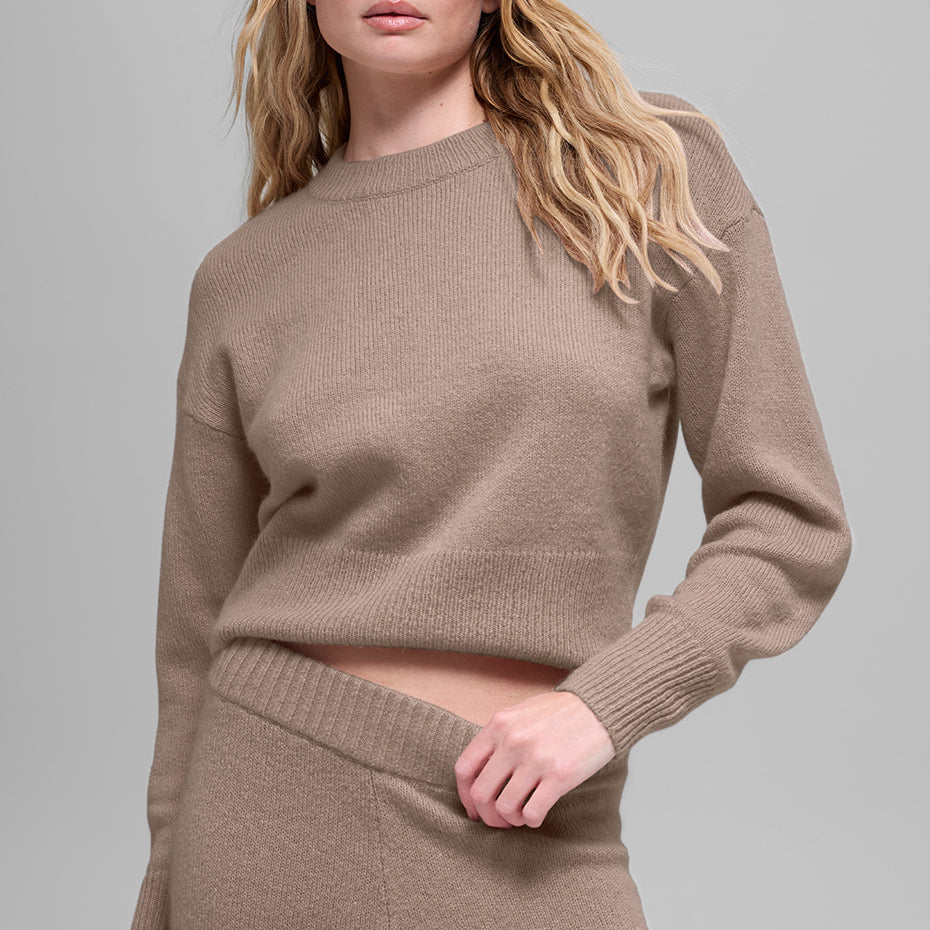 Wool Cashmere Cropped New Class Crewneck Sweater - Chai Latte