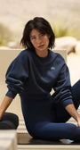 Cropped Accolade Crewneck - Navy
