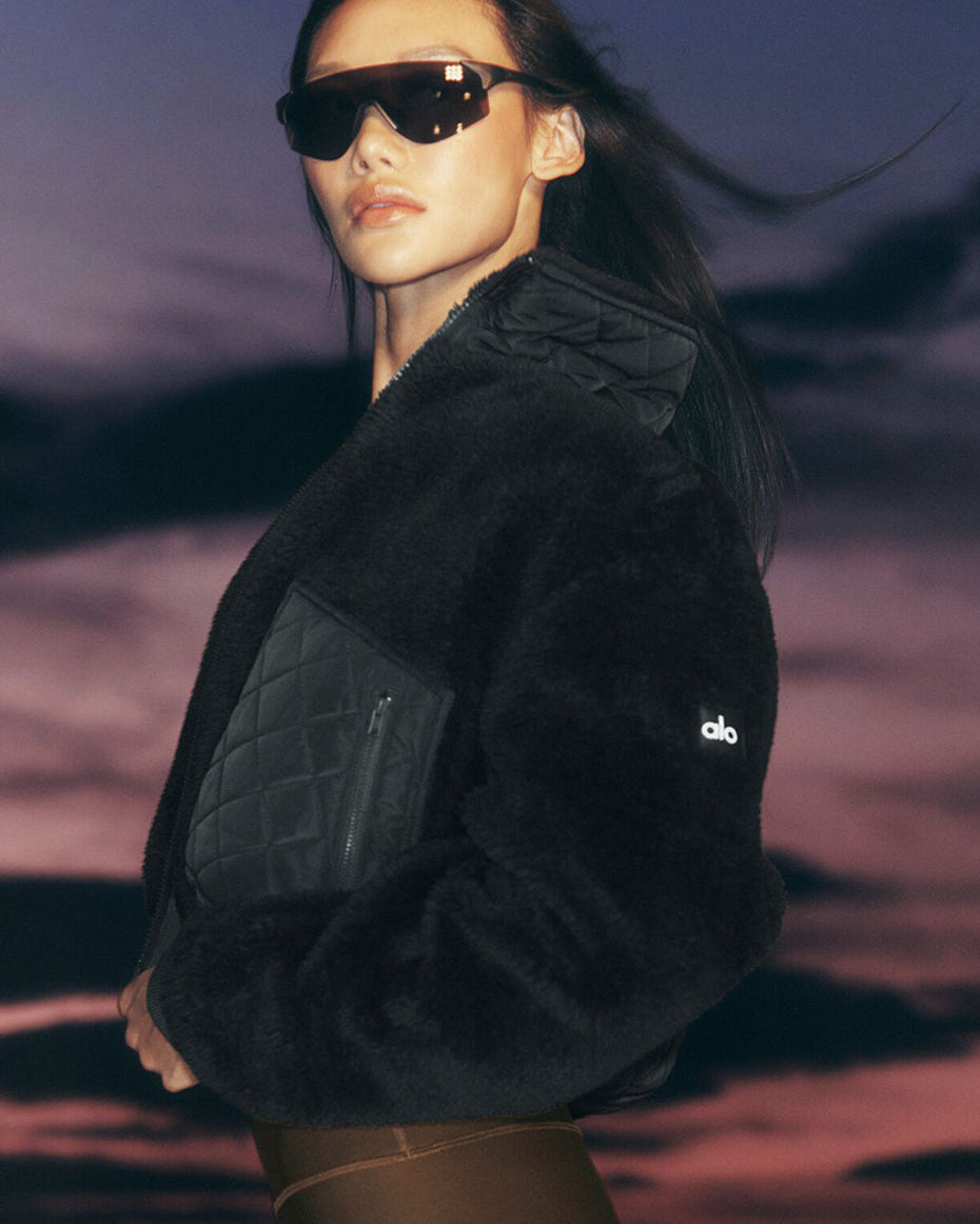 Sherpa Edge Bomber - Black