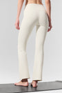 Airbrush High-Waist 7/8 Bootcut Legging - Ivory