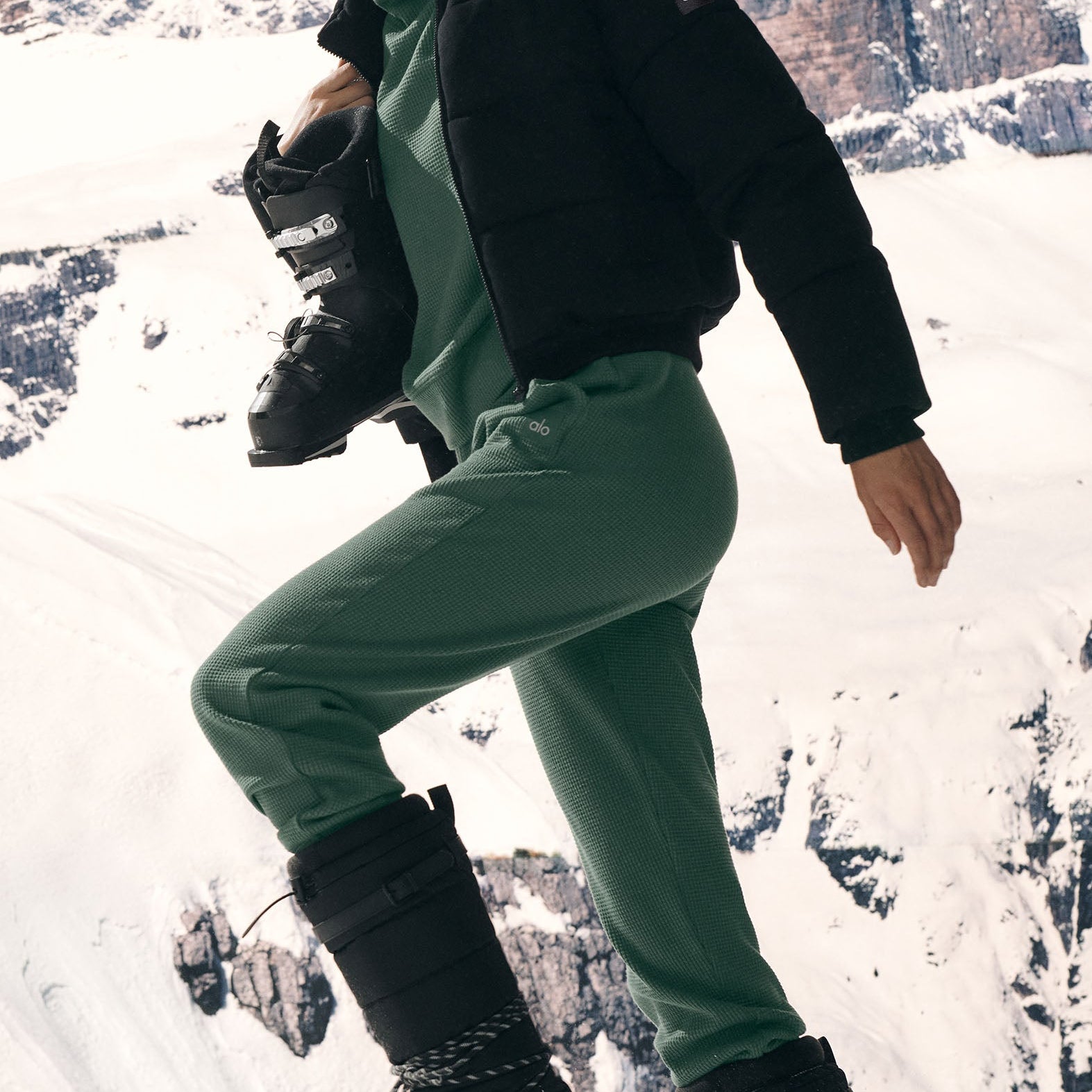 Waffle Weekend Escape Jogger - Clover Green