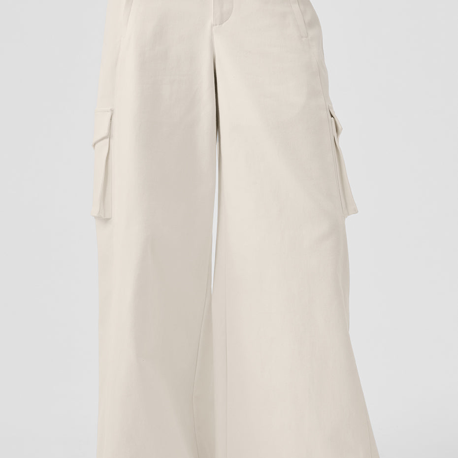 Show Off Cargo Wide Leg Trouser (Long) - Ivory
