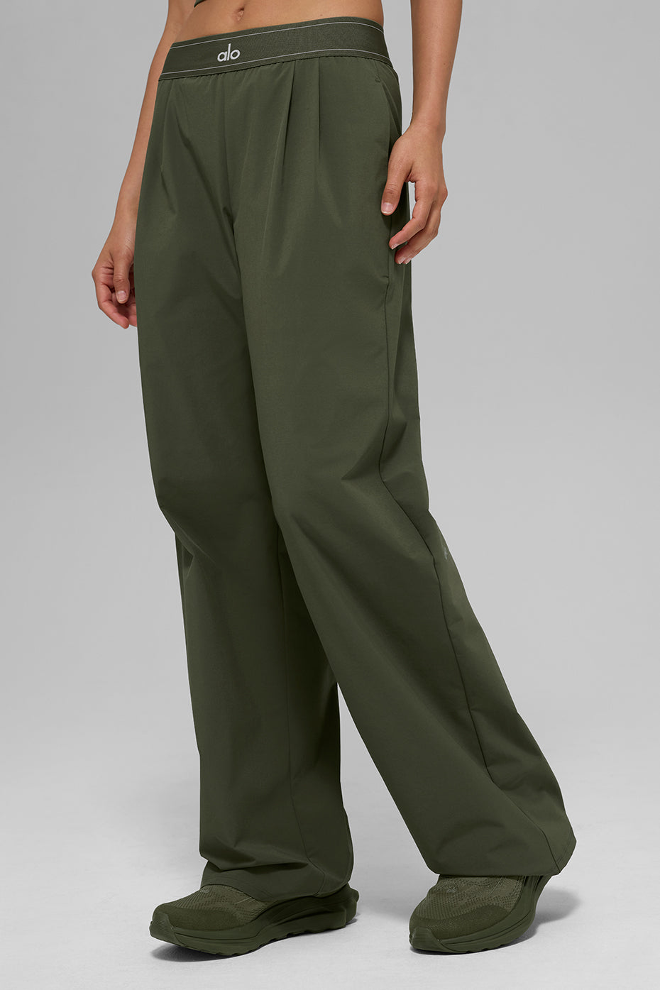 Suit Up Trouser (Long) - Green Olive