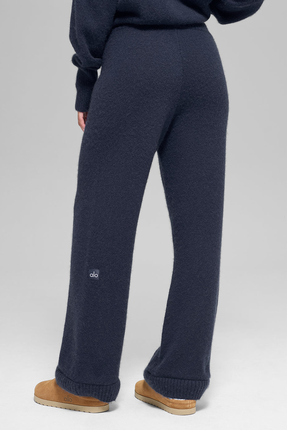 Wool Cashmere High-Waist New Class Wide Leg Pant - Navy
