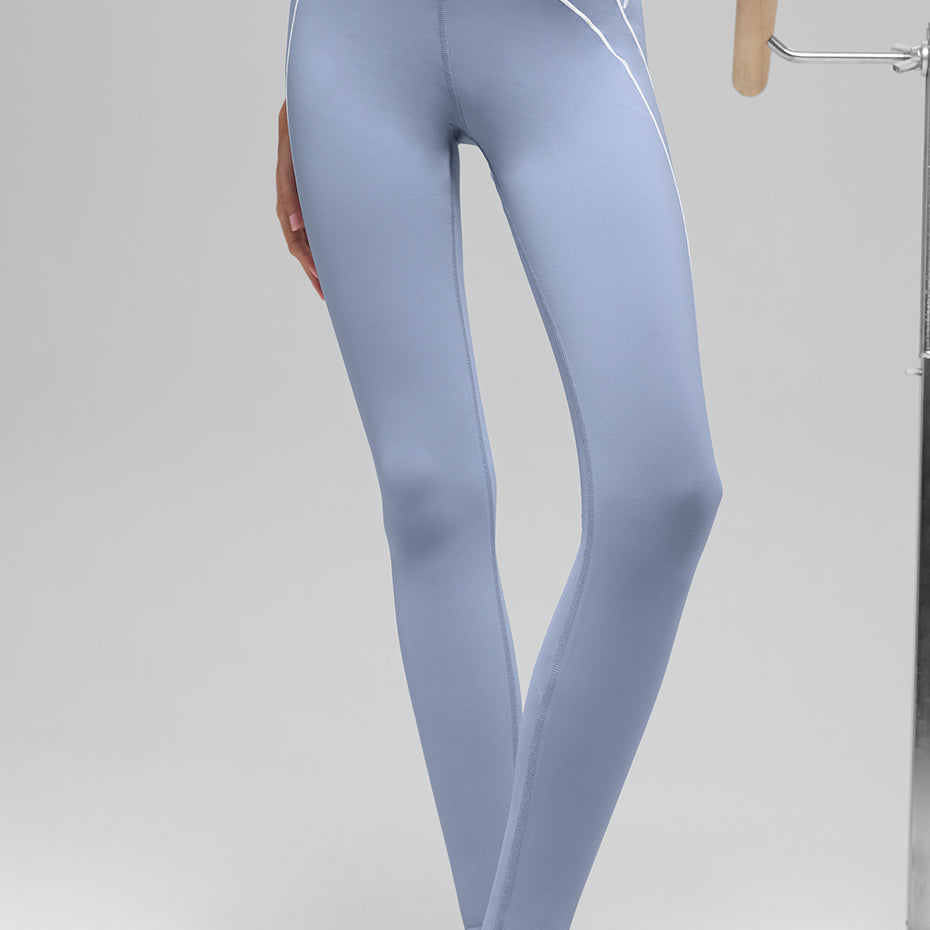Airbrush High-Waist Heart Throb Legging - Winter Frost/White