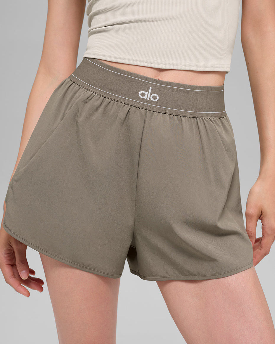 Match Point Short - Light Cocoa