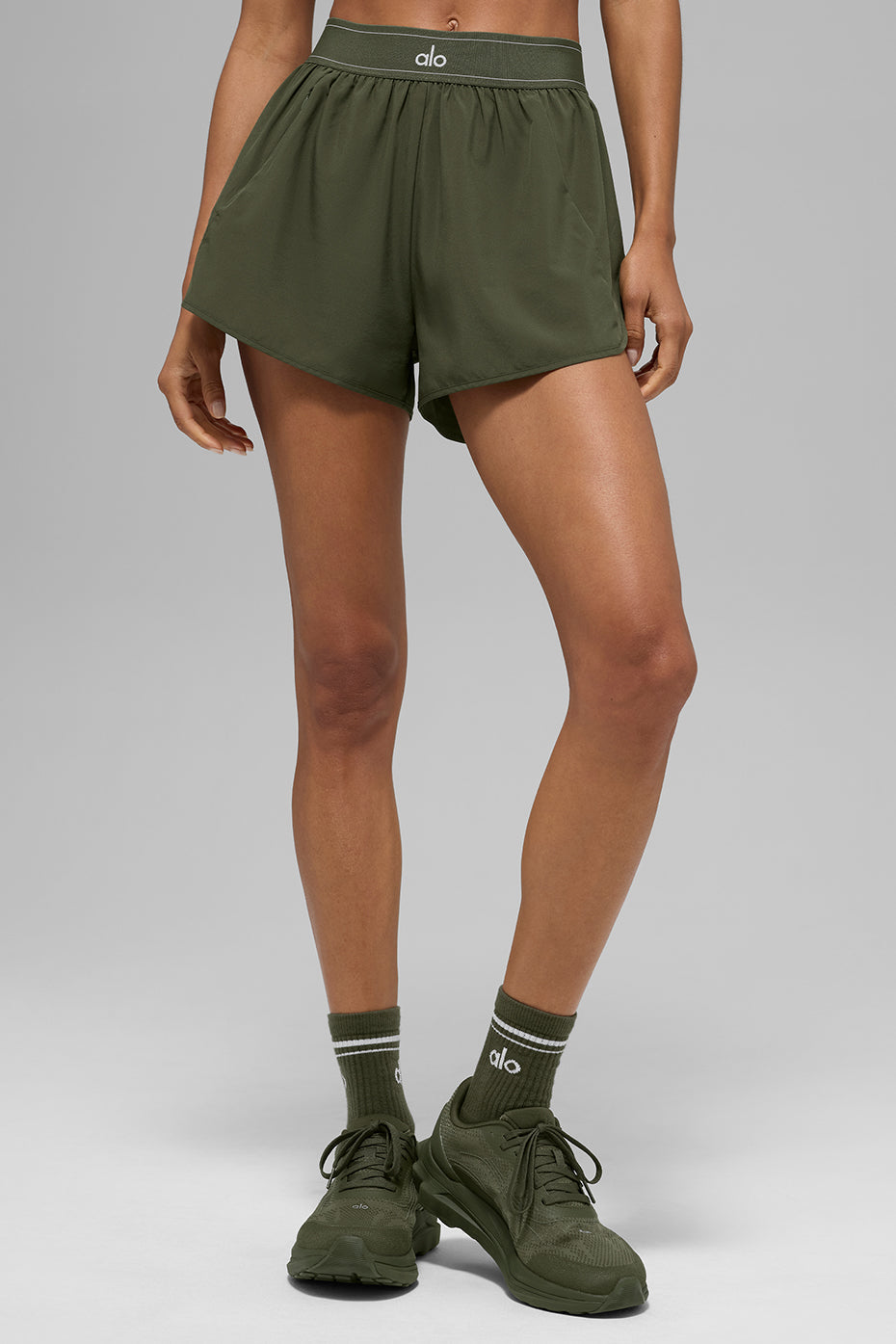 Match Point Short - Green Olive