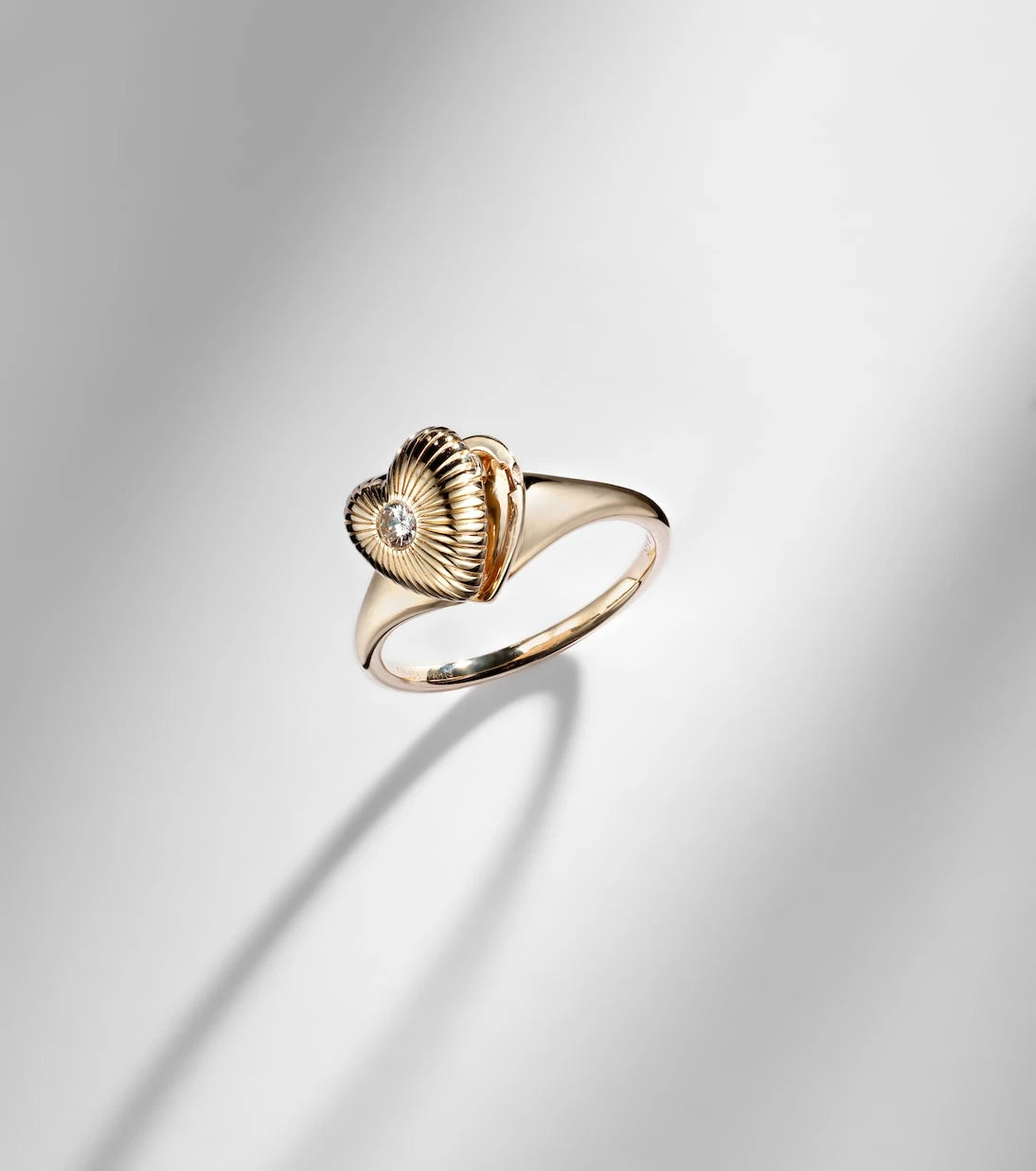 Persée - 9kt gold ring with diamond