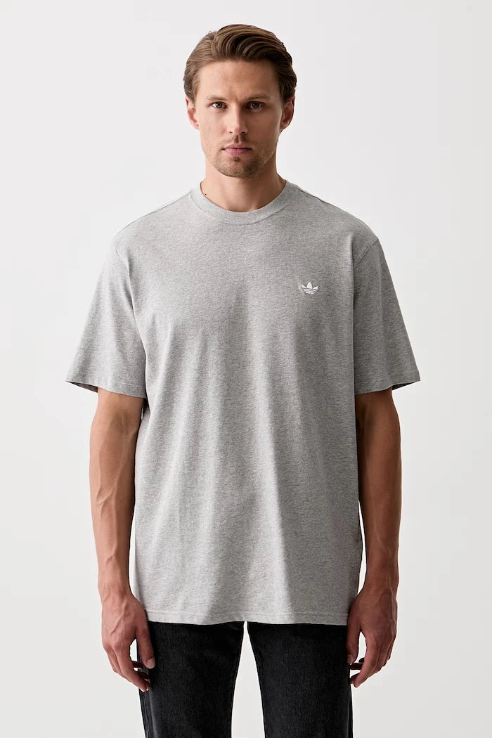 adidas Originals erkek pamuklu Trefoil Essentials tişört