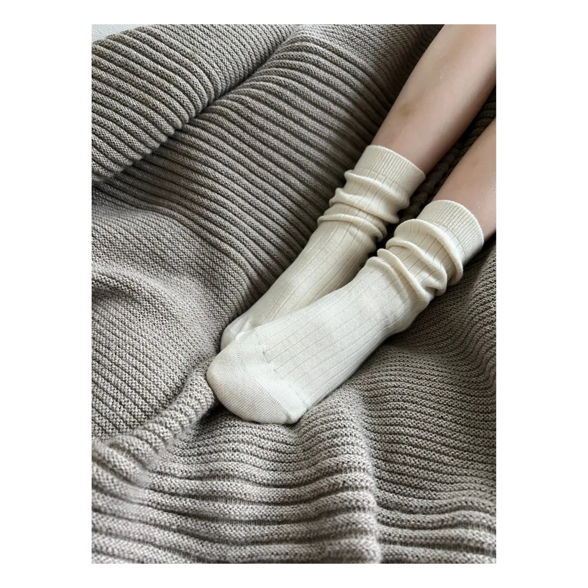 Holmm - Max Openwork Cashmere Socks | Cream