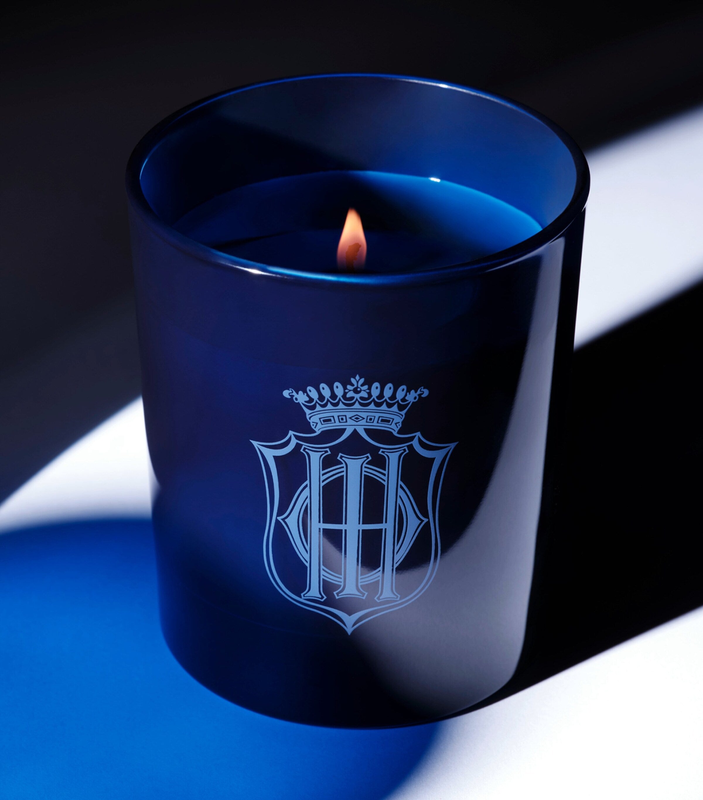 Tuberose Scented Candle (220g)