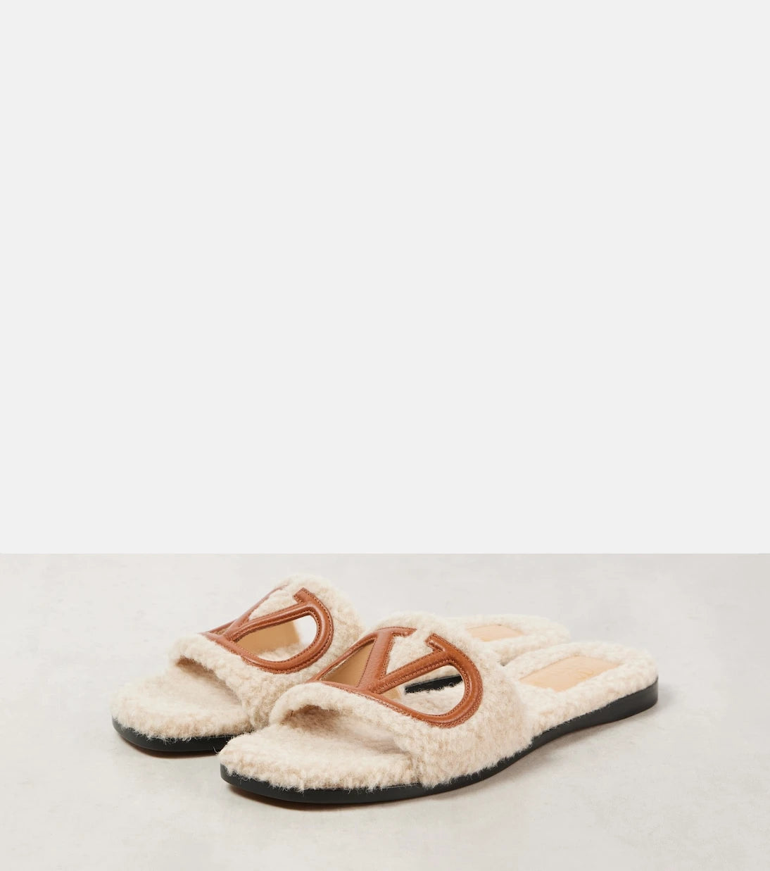Valentino Garavani - VLogo cutout slides