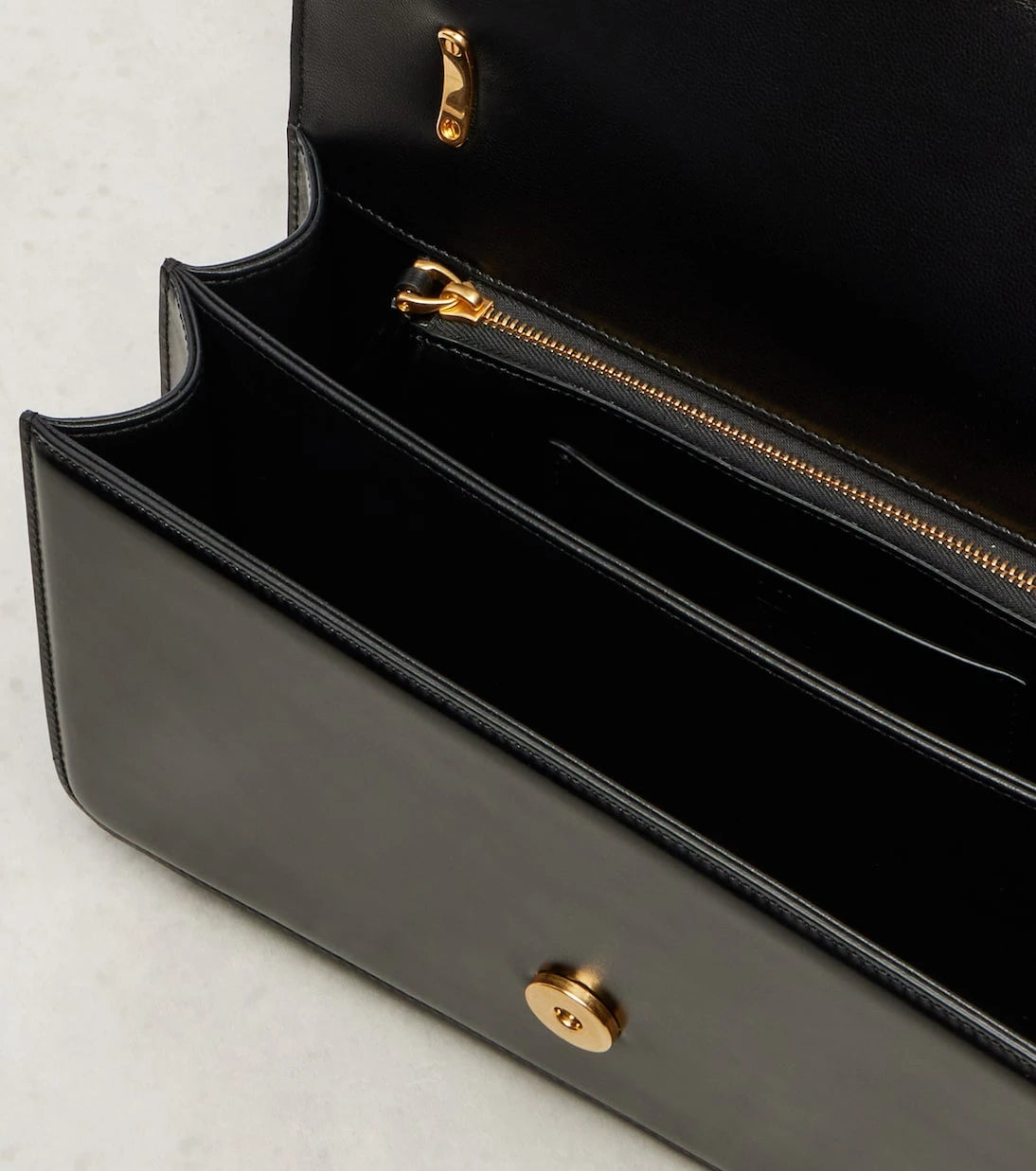 Valentino Garavani - Vain Small VLogo leather shoulder bag