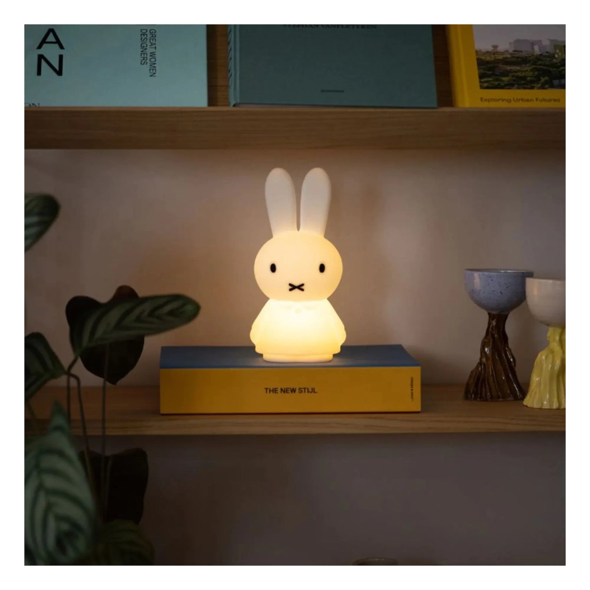 Mr Maria - Miffy touch-sensitive nightlight | White
