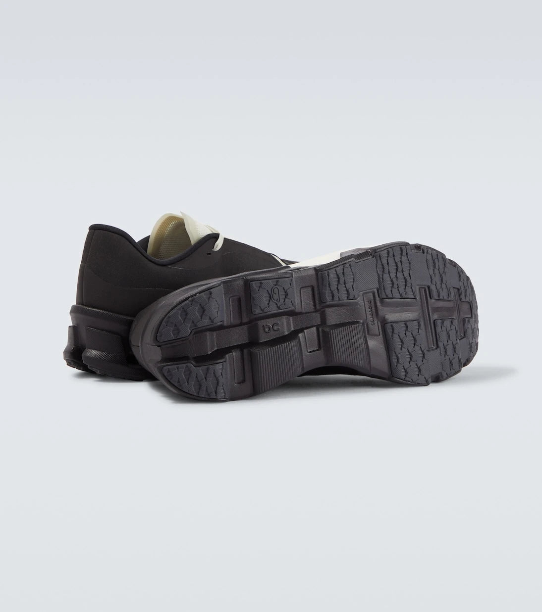 On - Cloudmonster Hyper PAF running shoes
