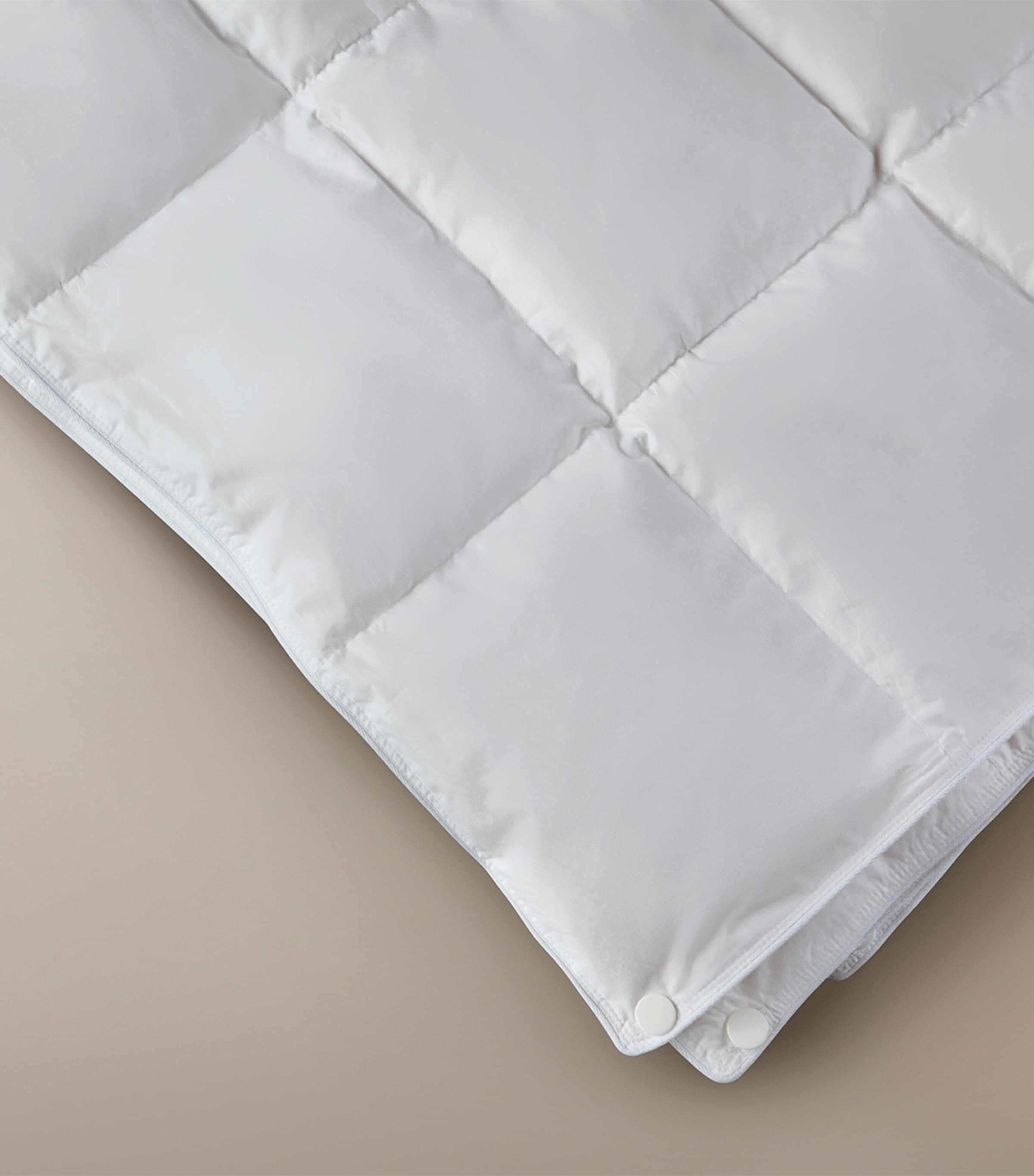 Super King Hungarian Goose Down & Feather Duvet (9 Tog)