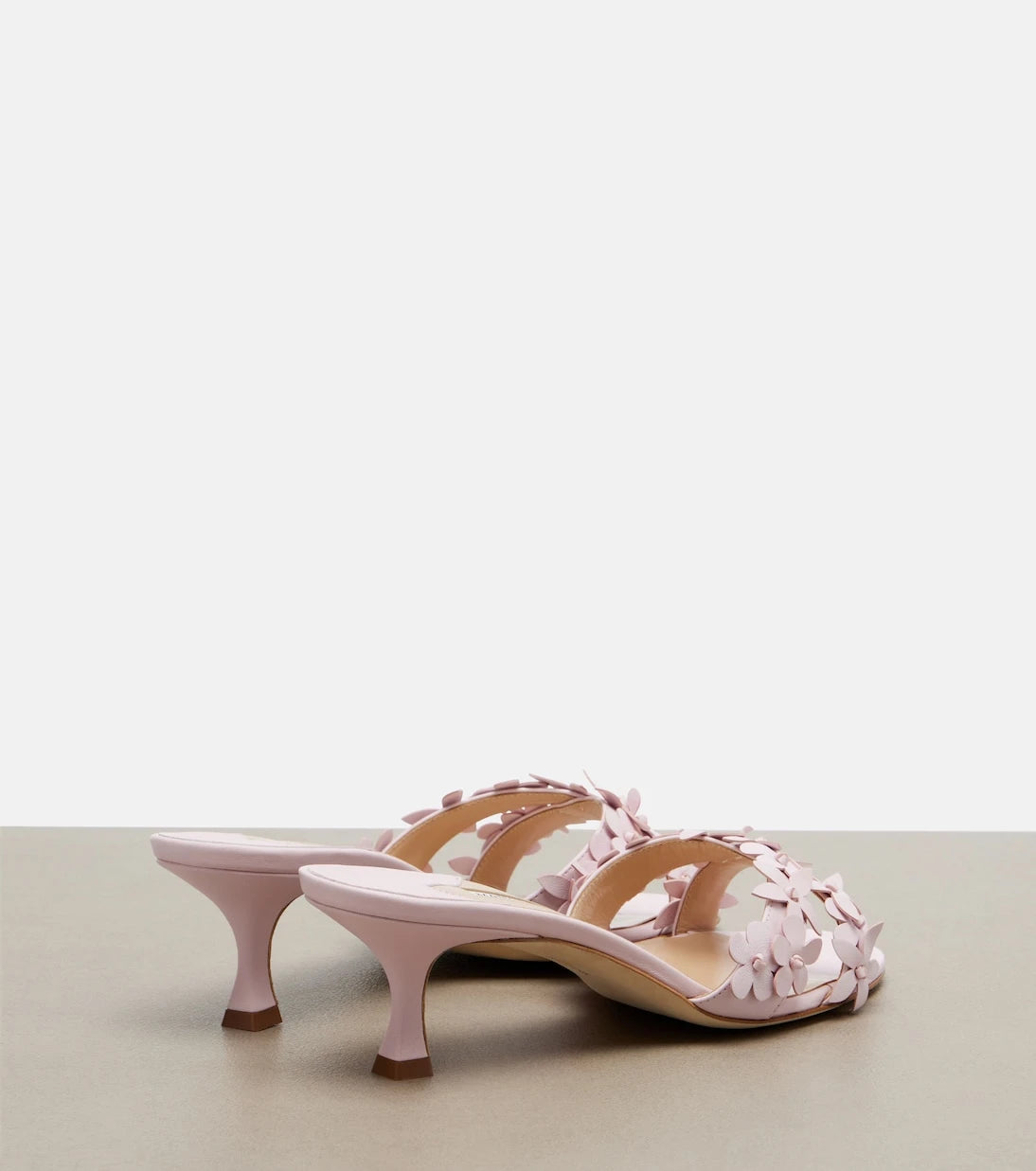 Manolo Blahnik - Anista floral-appliqué leather mules