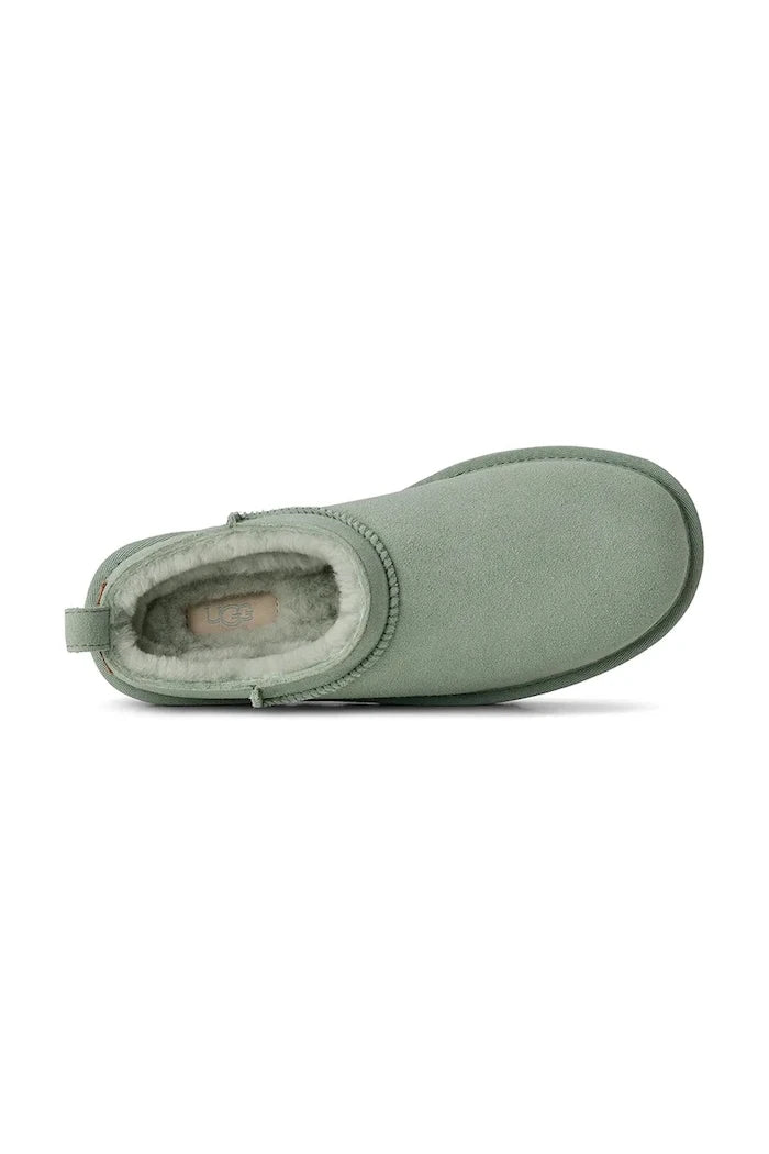 Велурени чехли UGG W Classic Micro