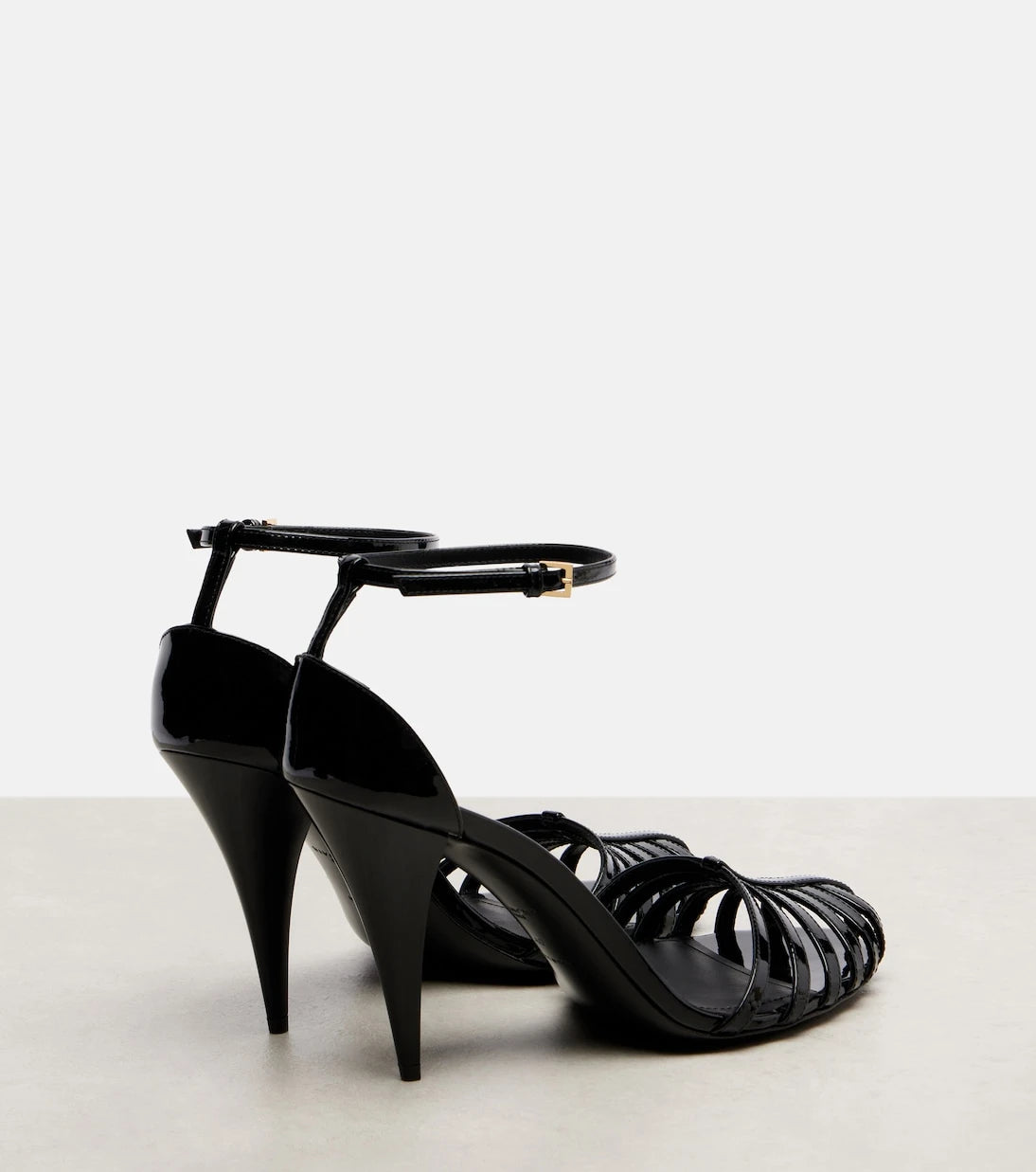 Givenchy - 95 patent leather sandals