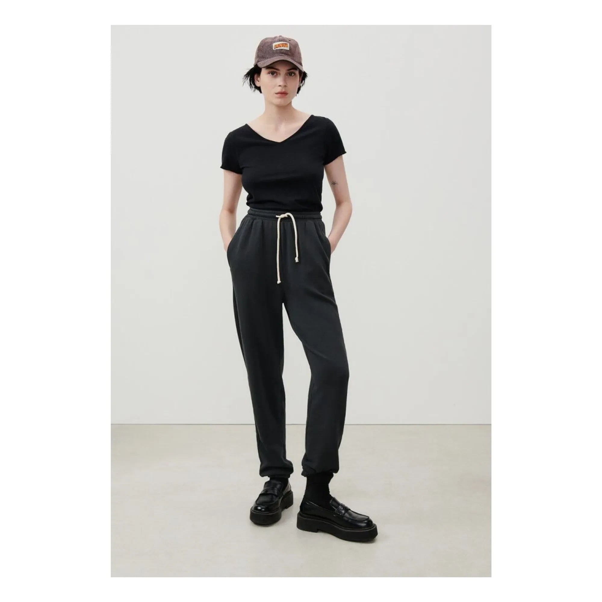 American Vintage - Aksun V-neck T-shirt | Black