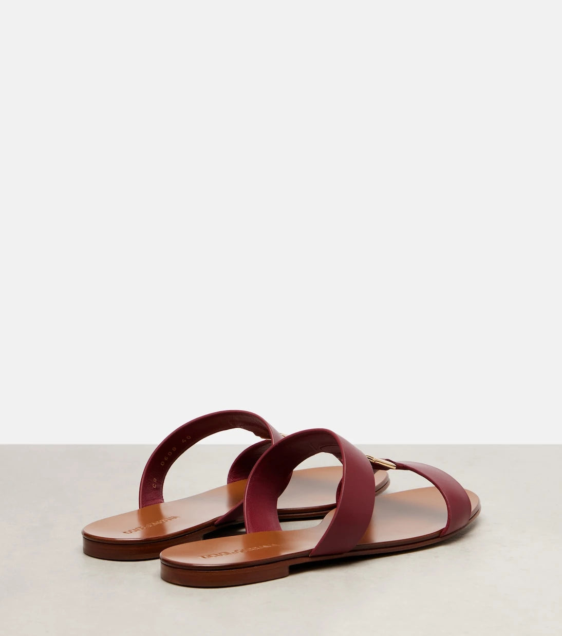Dolce&Gabbana - DG leather slides