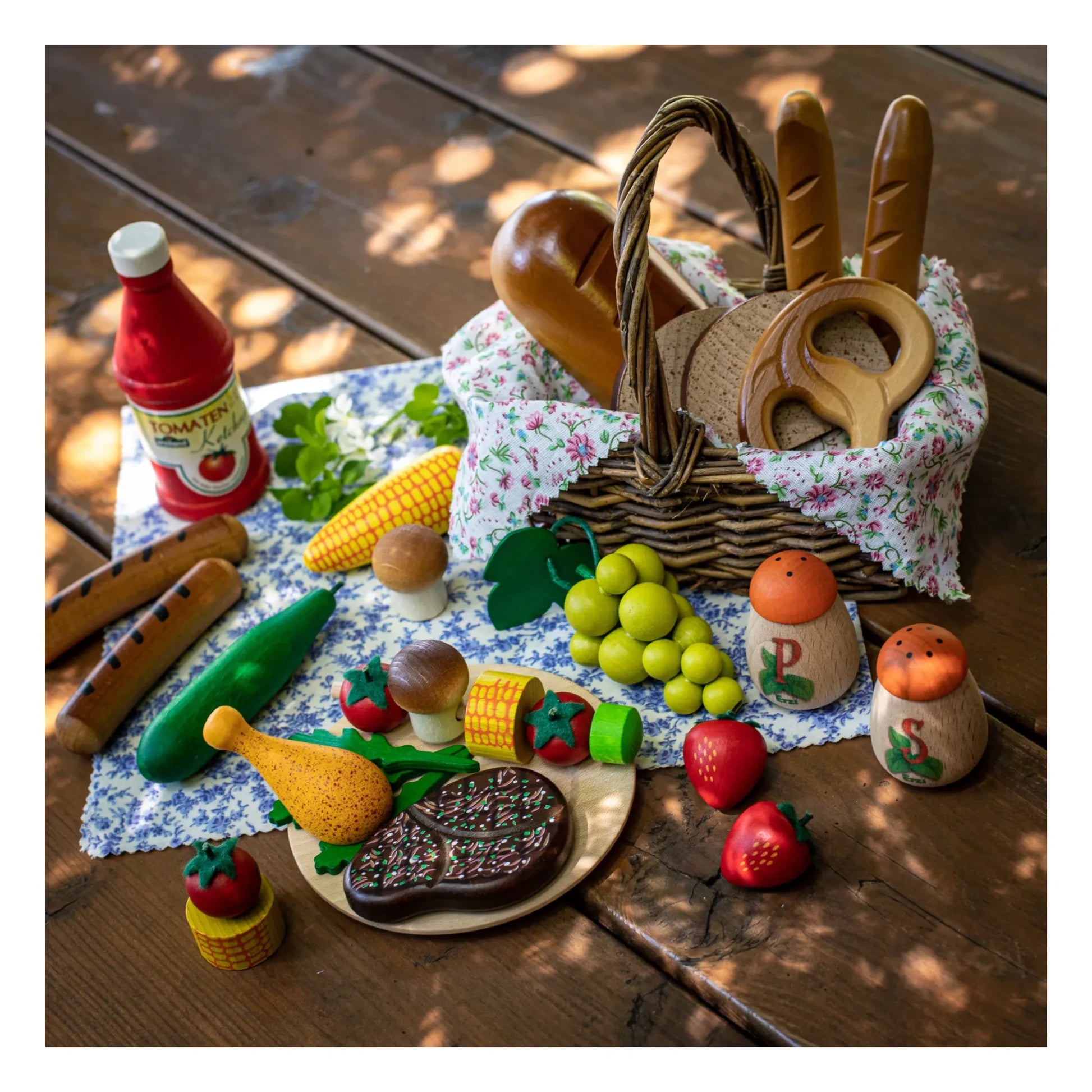 Erzi - Wooden Barbecue Toy Set - 14 Pieces