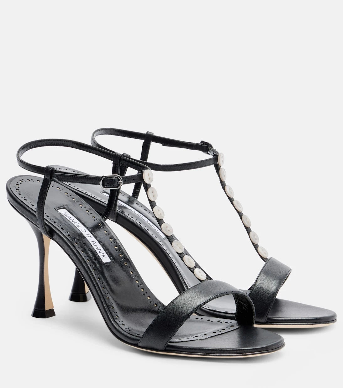 Manolo Blahnik - صنادل إمبوسان الجلدية