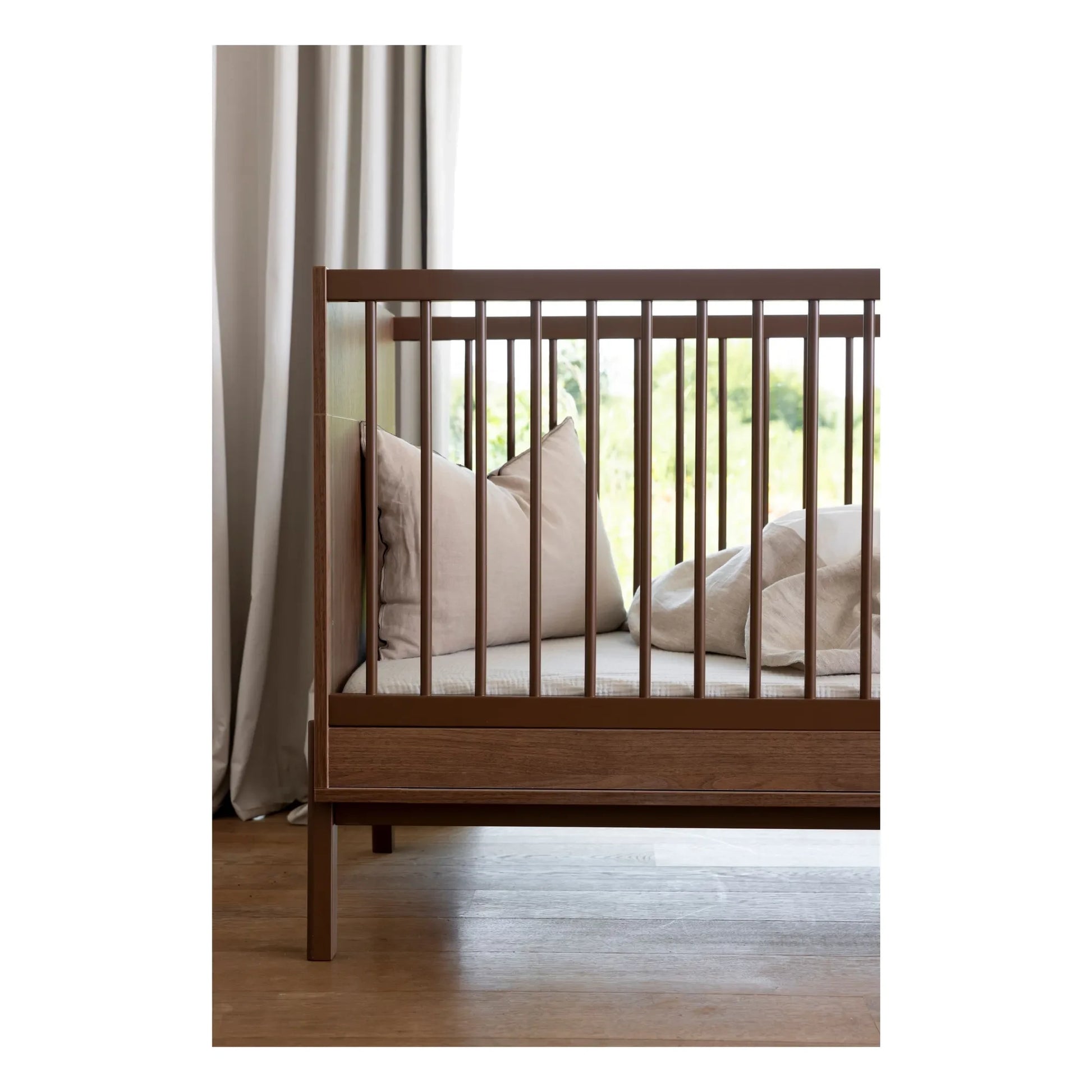 Quax - Ashi cot bed 70x140 cm | Beech