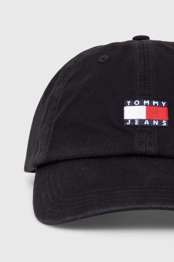 Памучна шапка с козирка Tommy Jeans