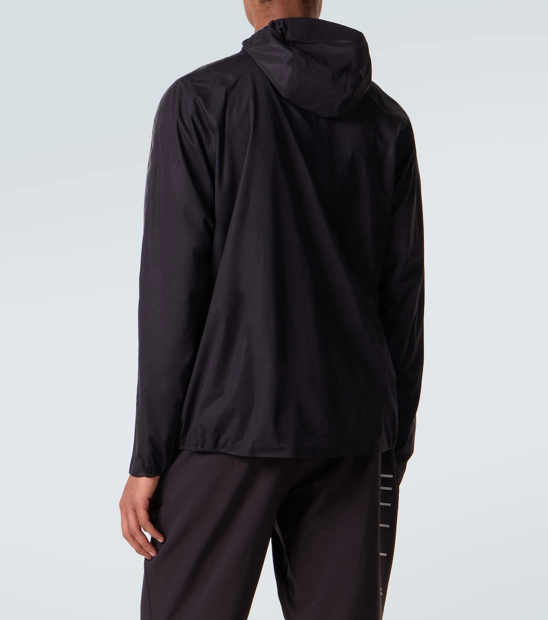 On - Performance hooded jacket