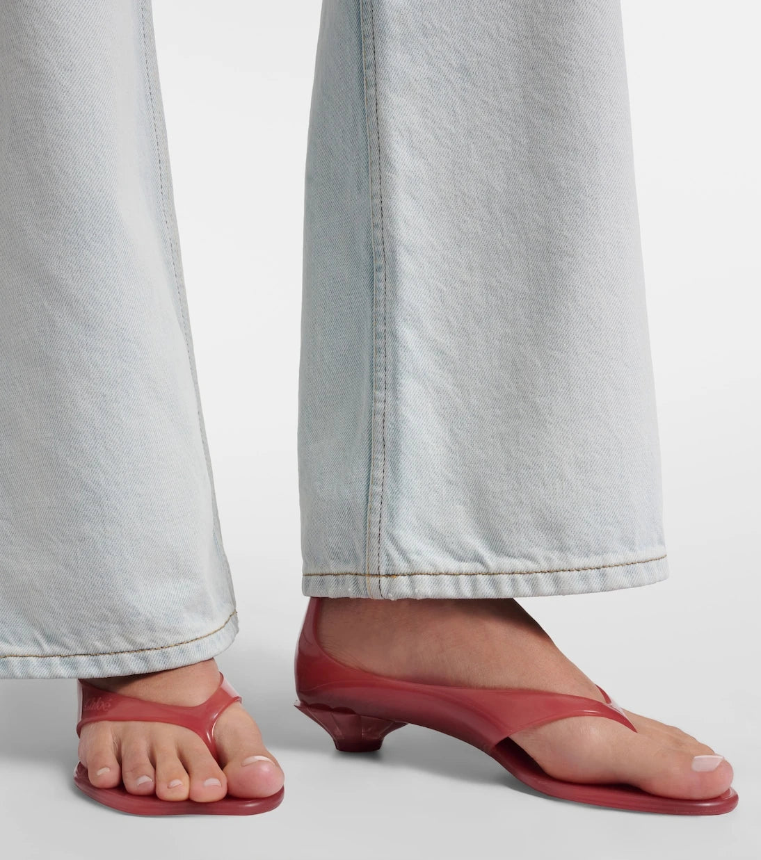 Chloé - Chloé Jelly TPU thong sandals