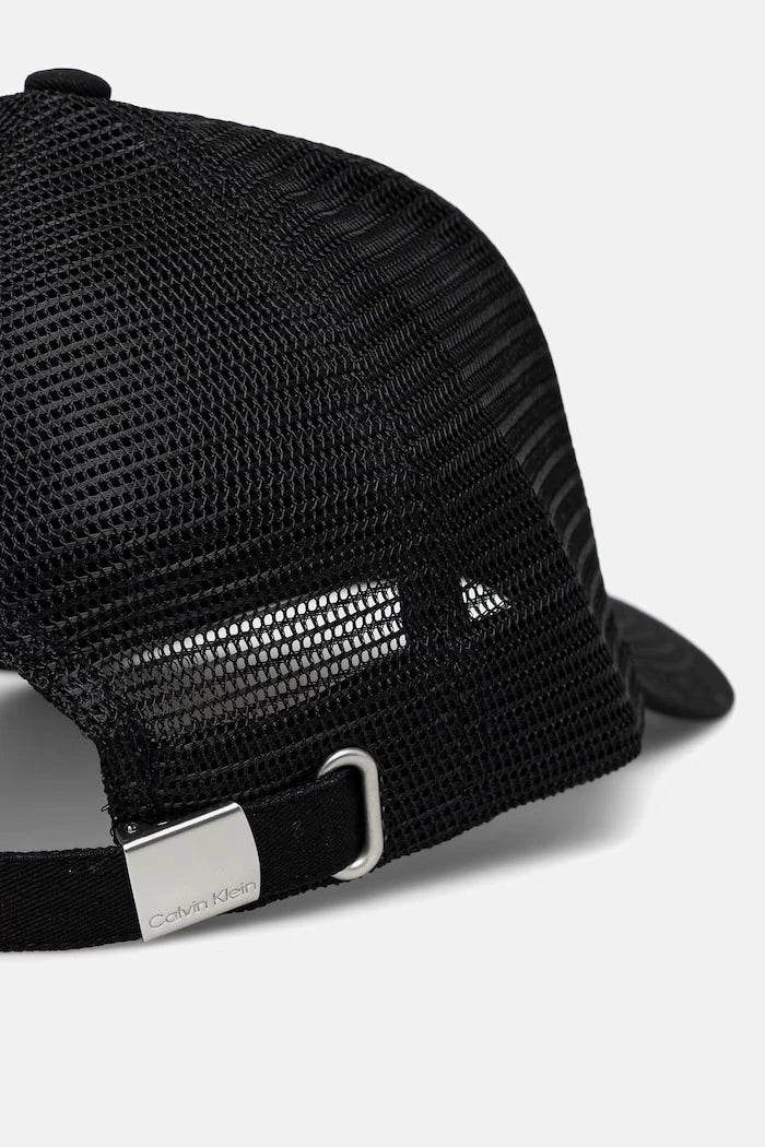 Calvin Klein Шапка trucker мъжка