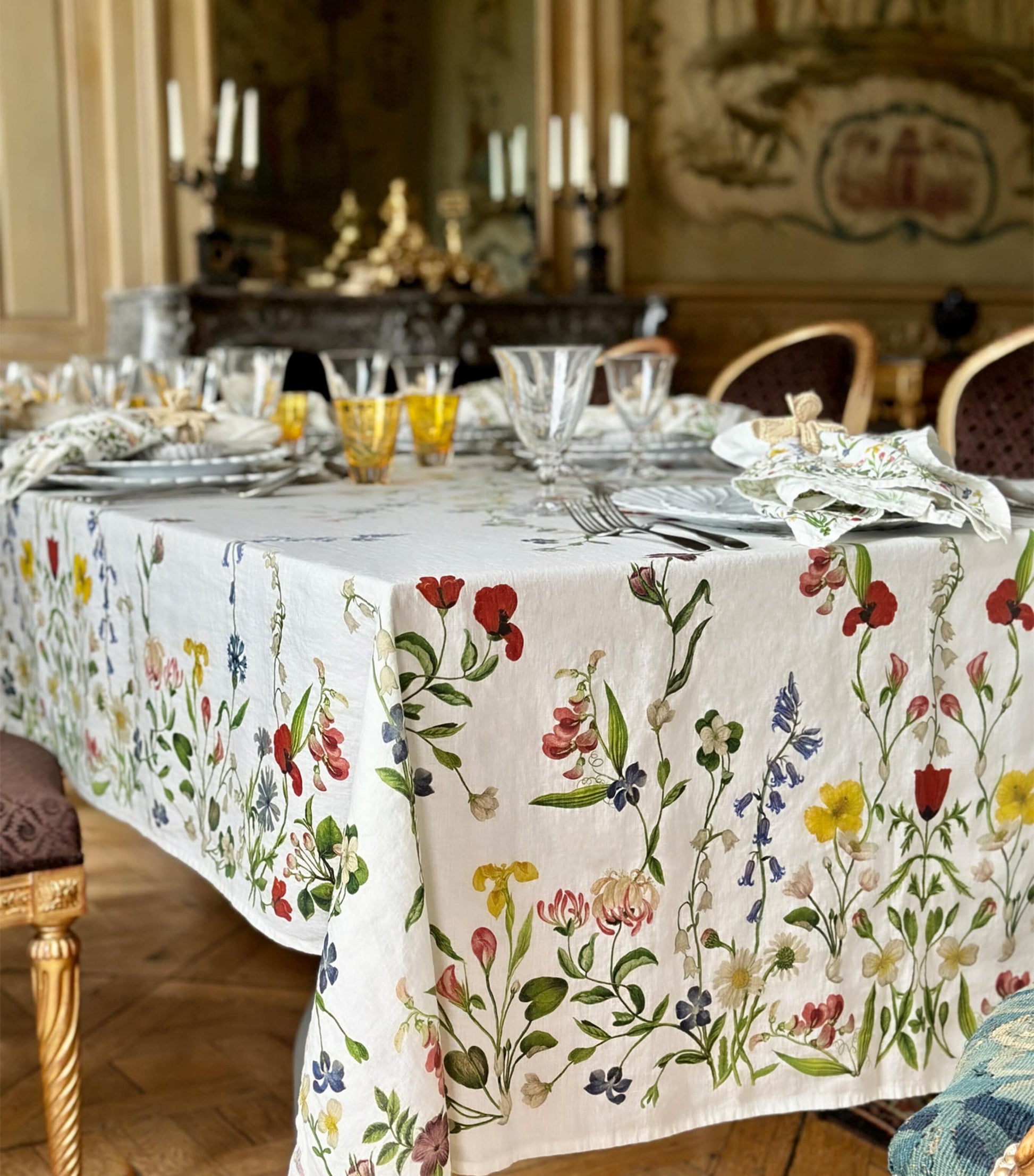 Summerill & Bishop Linen Botanical Wildflower Tablecloth (165cm x 380cm)