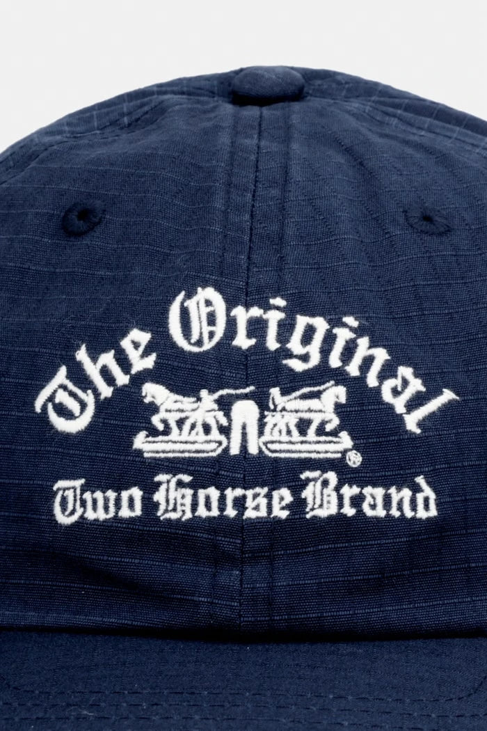 Шапка с козирка Levi's RELAXED DAD HERITAGE