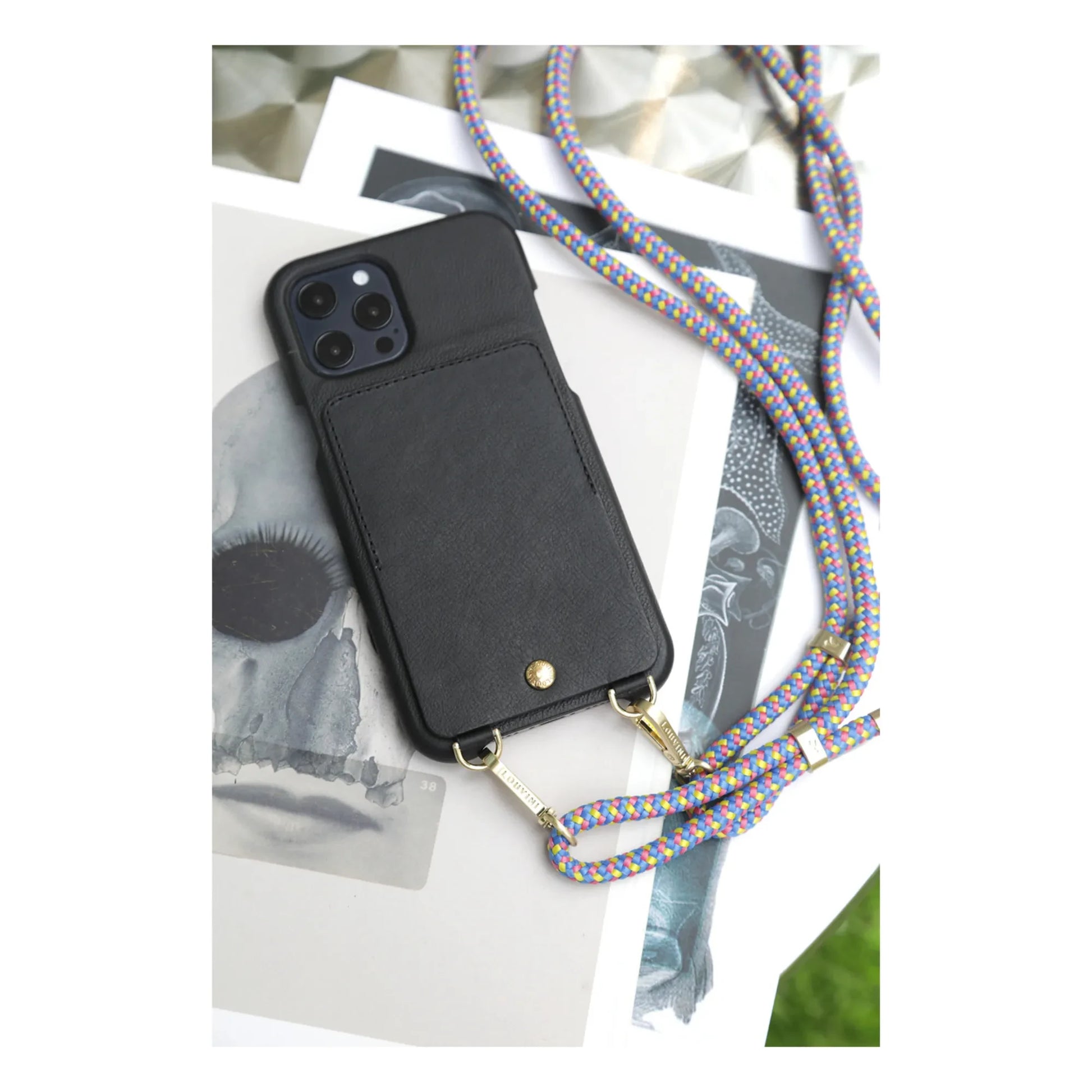 Louvini - Lou Leather iPhone Case | Black