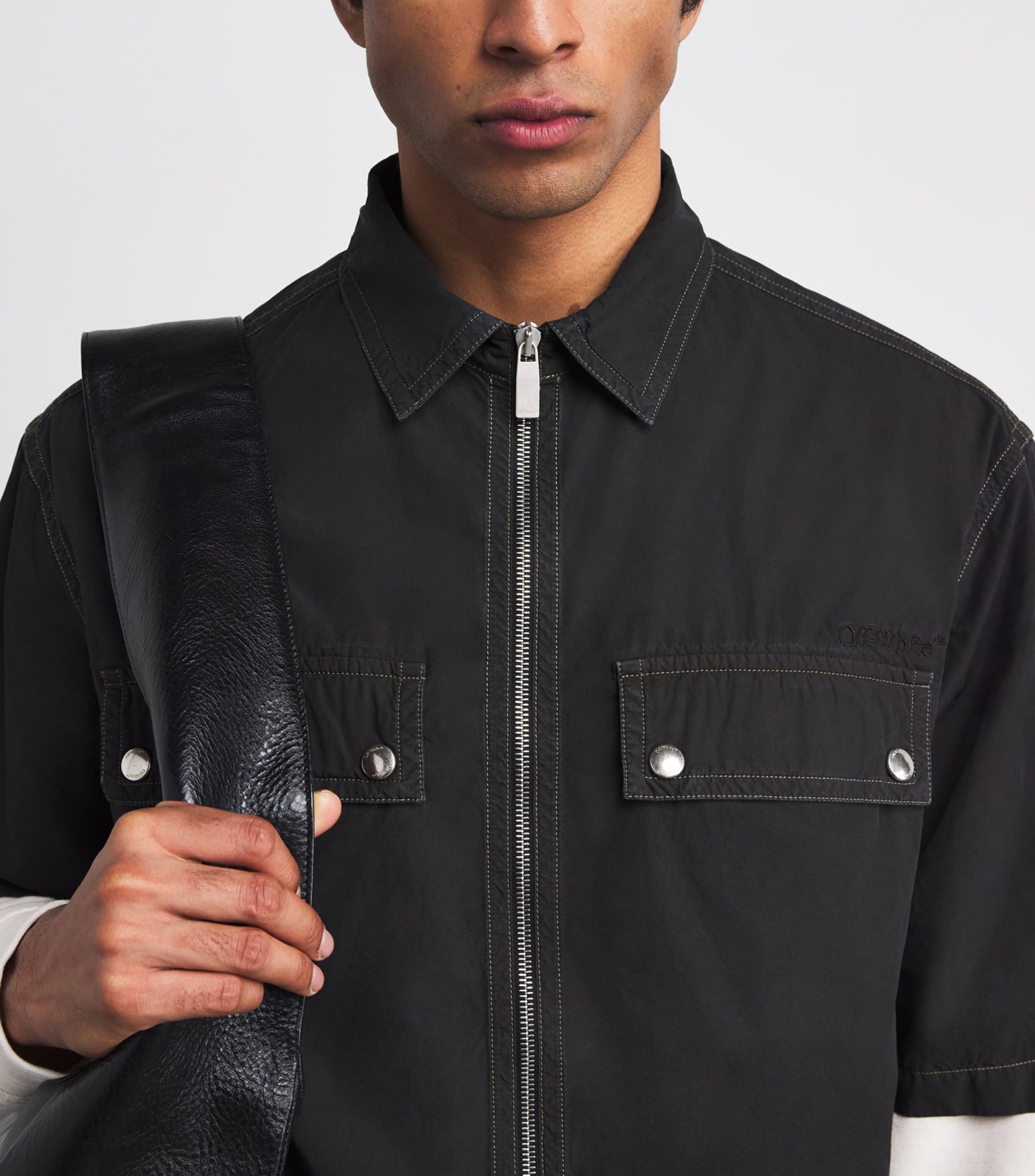 Off-White Cotton Arrow Print Zip-Up Short-Sleeve Shirt