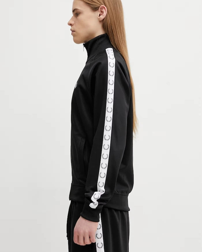 Fred Perry Sweatshirt
