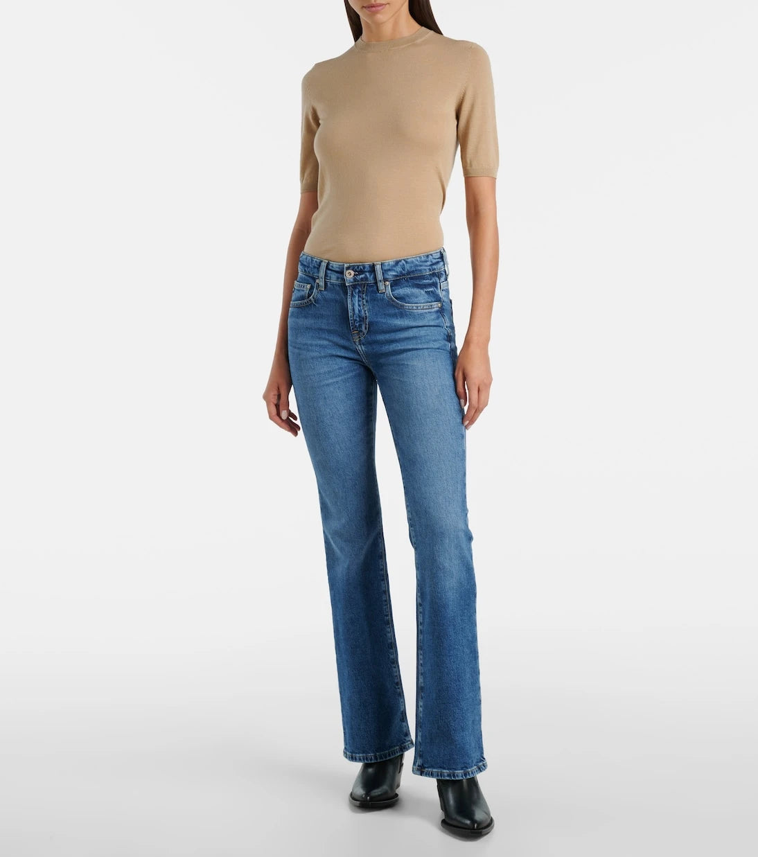 AG Jeans - بنطلون جينز سوفي بقصة البوت كت وخصر متوسط الارتفاع