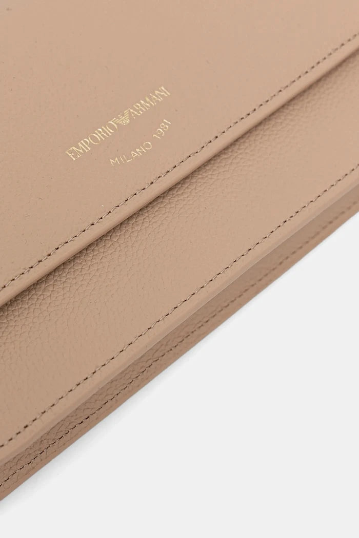 Кожен клъч Emporio Armani